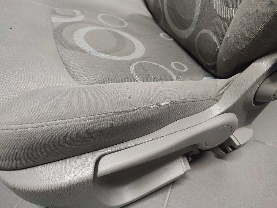 Fotel Kangoo 2 kierowcy lewy dostawczy