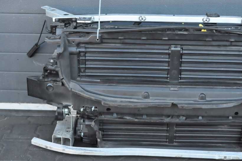 VOLVO S60 III V60 II Передня панель, телевізор, радіатор: 300 ...