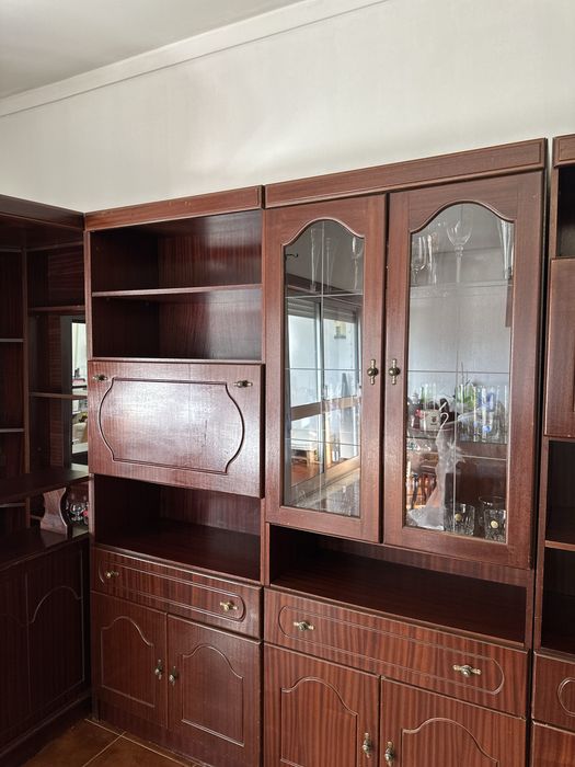 Móvel de Sala - Madeira Mogno