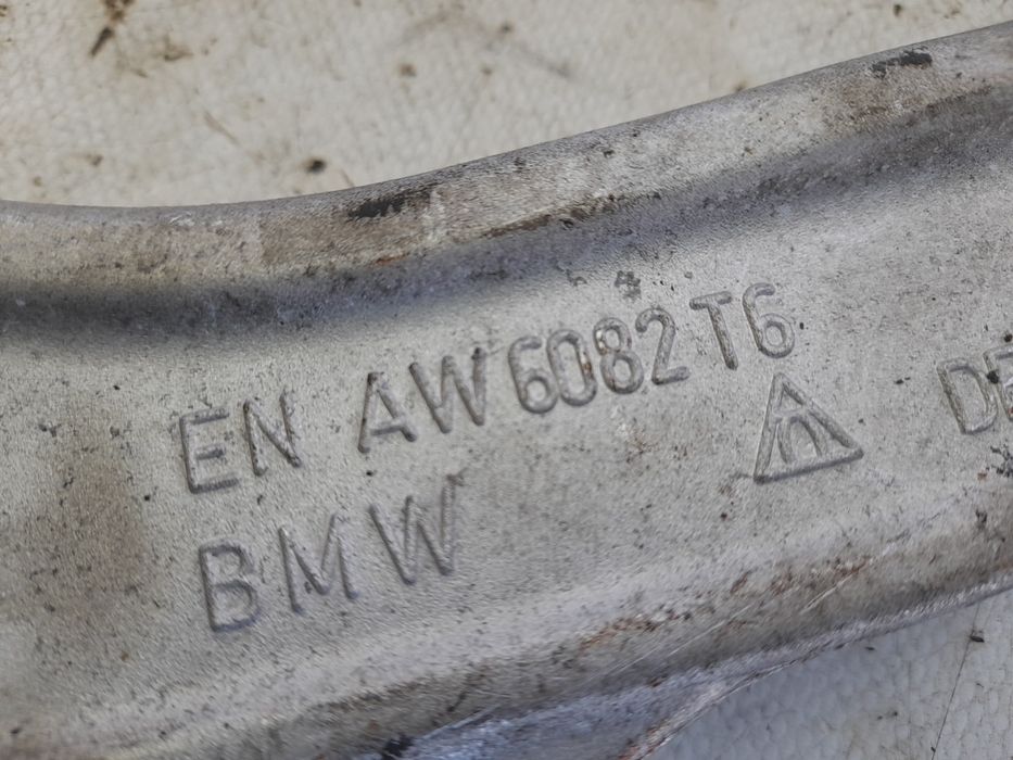 Braço de suspensão frente esquerdo BMW X5 (E70)