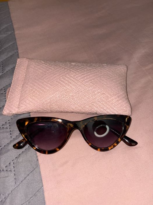 Oculos de tigresa da bershka