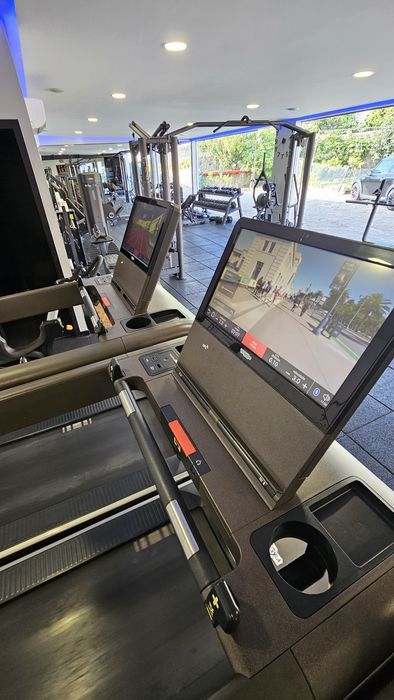 Passadeiras Technogym Run Artis (topo e gama) c/ garantia