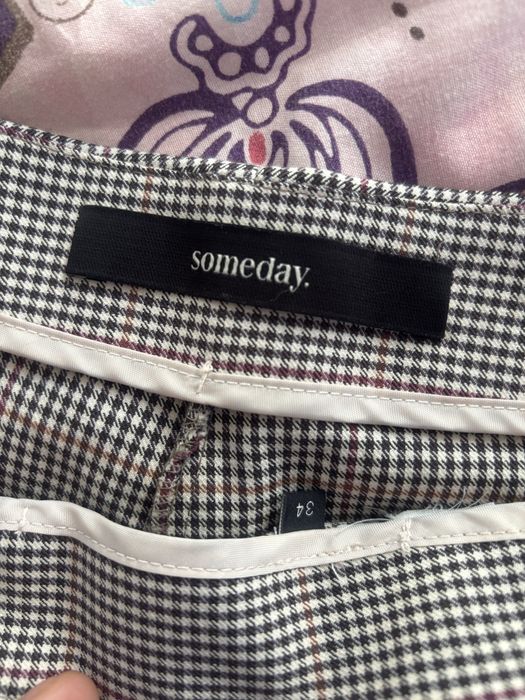 Pęknę damskie chinosy w kratę | Someday | Rozmiar 34