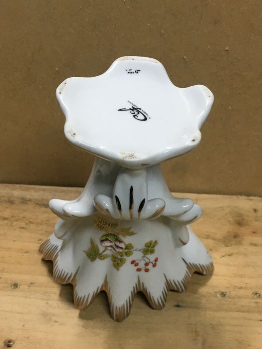 Jarra em porcelana Portuguesa