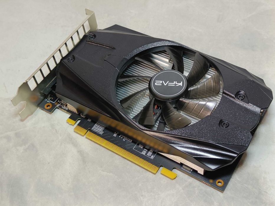 Відеокарта KFA2 GTX 1050ti 4GB в ІДЕАЛЬНОМУ стані! без додаткового живлення!