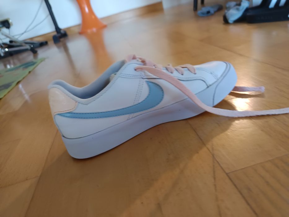 Tênis Nike menina