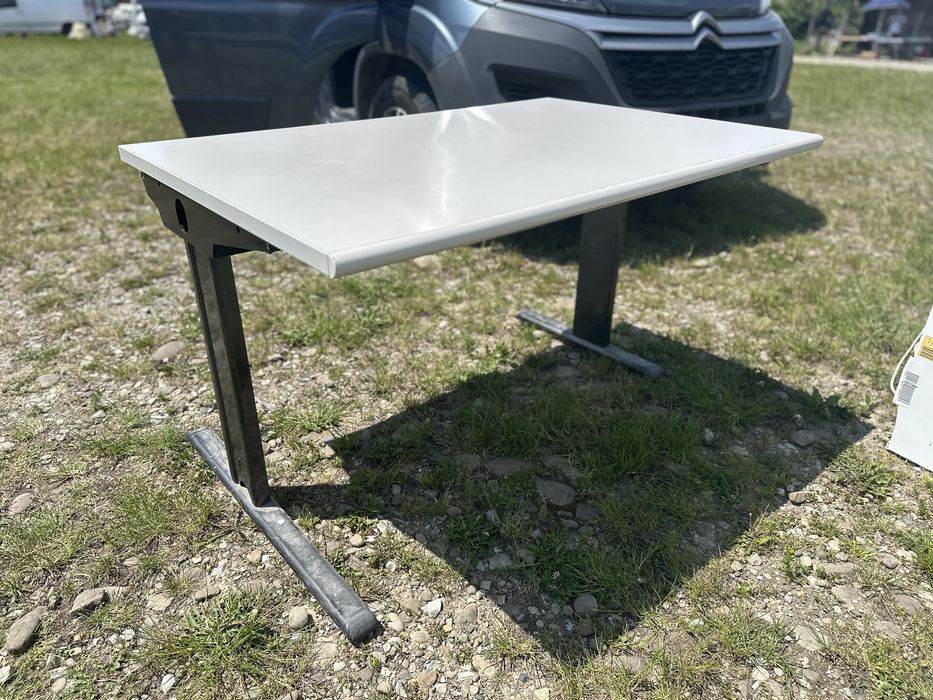 Стіл. Журнальний столик. Комод. Тумба.Меблі з Європи