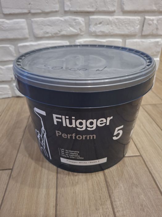 Farba Flügger Perform 5 . Nowa 9.1 litrów. Biała