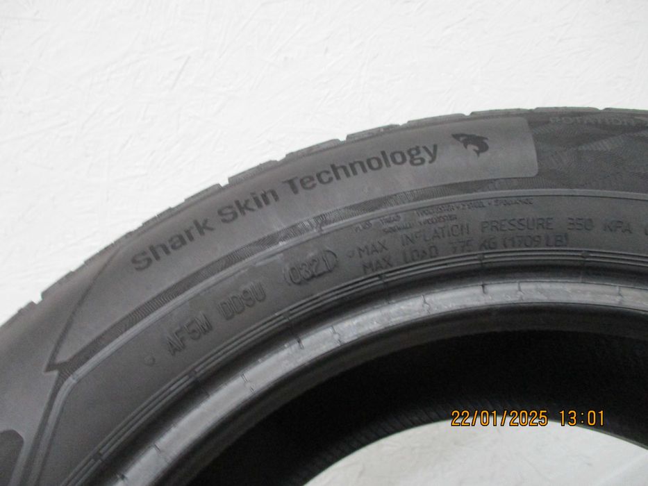 1x opona 215/60R17 Uniroyal AllSeasonExpert 2  7,0mm 21r.