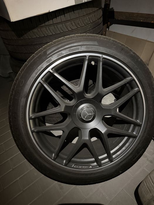 Mercedes G class 295/40 R 22 диски с резиной оригинал