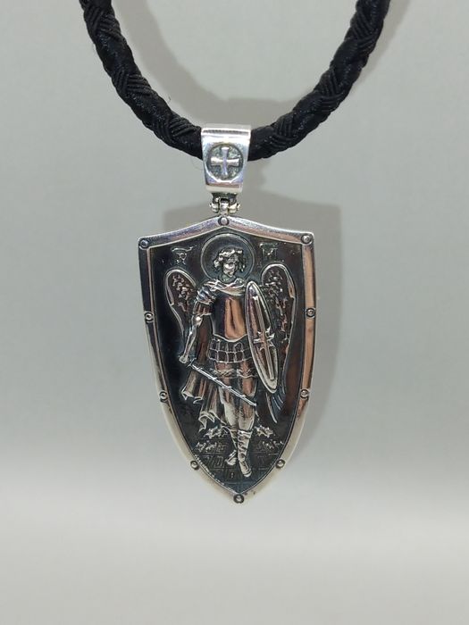 Серебряный кулон Св. Михаила Архистратига