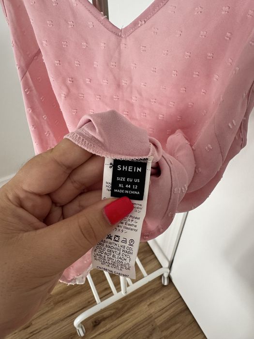 [ €4,00 ] Blusa Rosa • SHEIN • Tamanho XL - 44