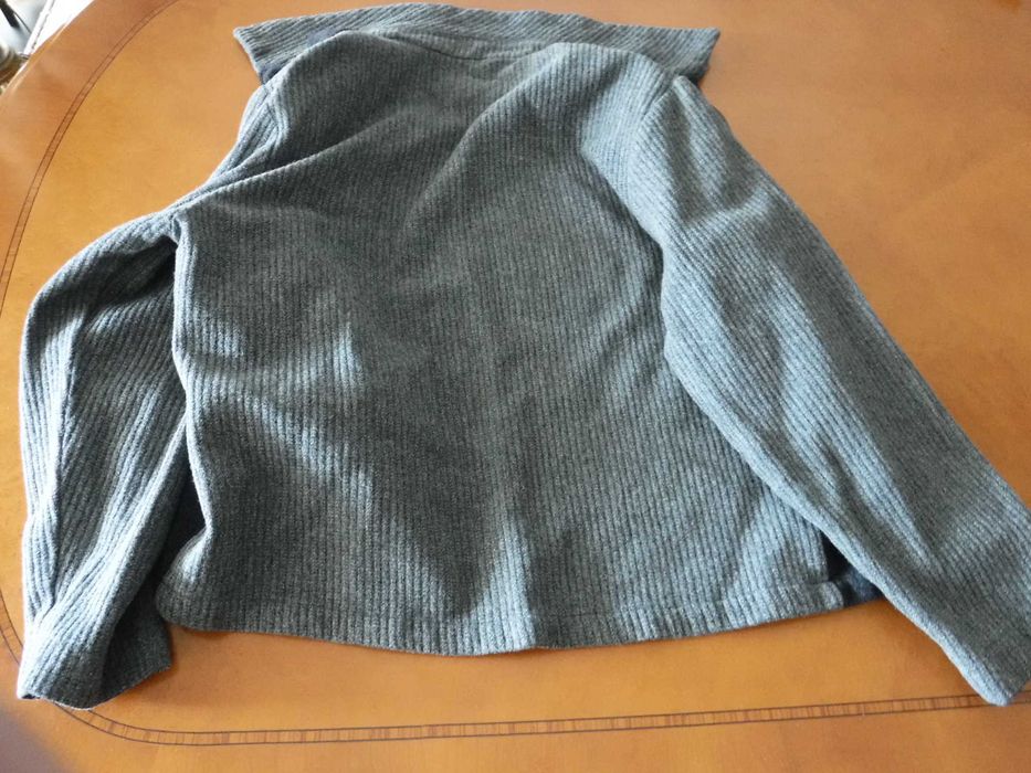 Casaco cinzento com fecho eclair - L-M