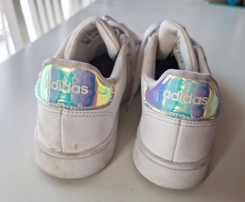 Tenis senhora adidas