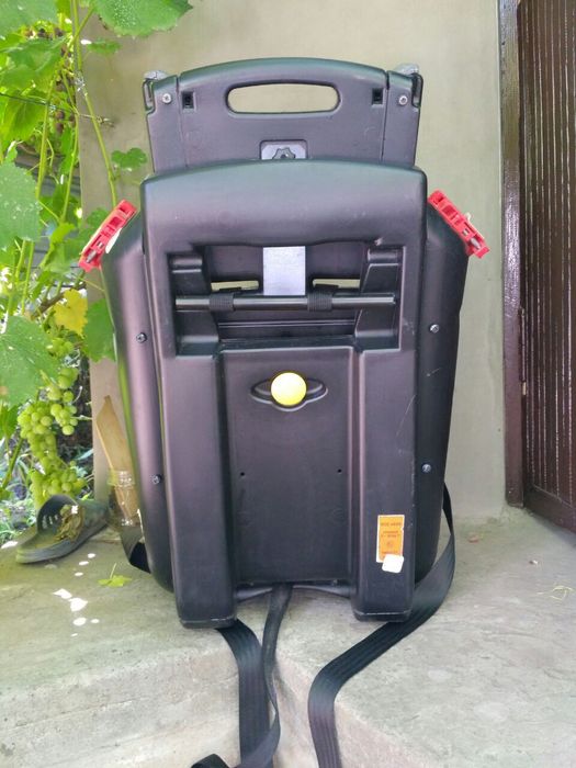 Автокресло Recaro Young Sport (9-36 кг) б/у