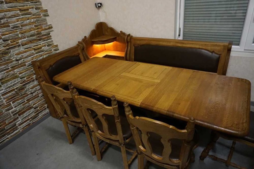 Ekskluzywny Narożnik Kuchenny Podświetlany Stół Rozkł 4 krzesła  K-499