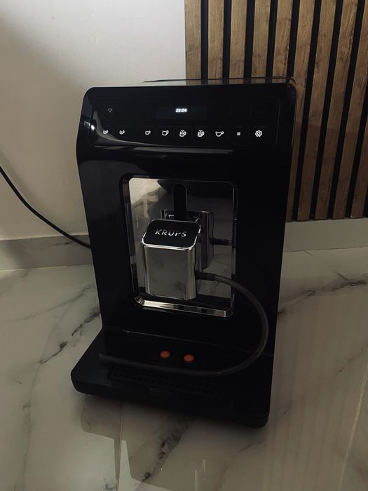 Автоматична кавомашина Krups Evidence Black EA890810