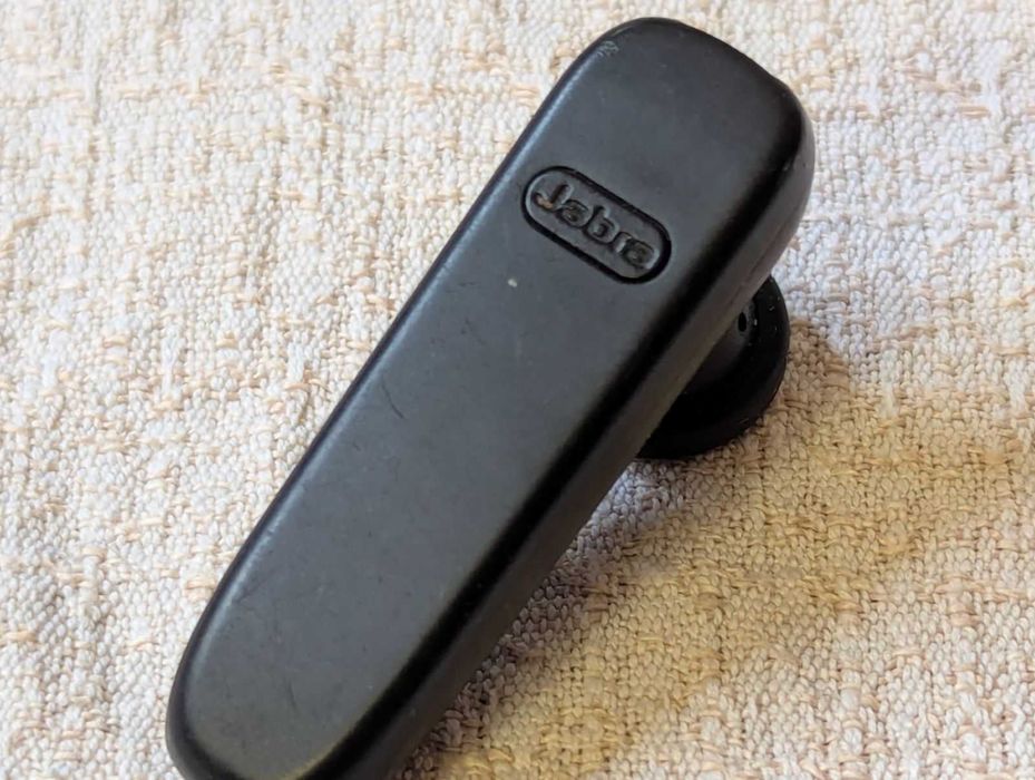Bluetooth-гарнитура Jabra BT 2045