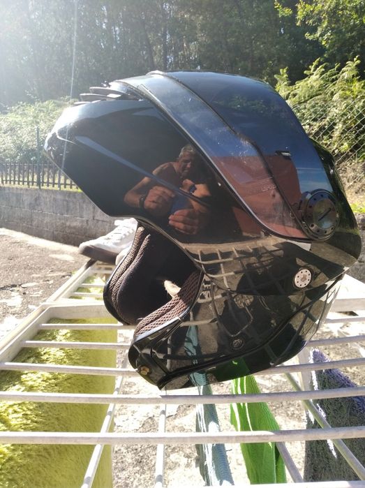 Capacete AGV modular