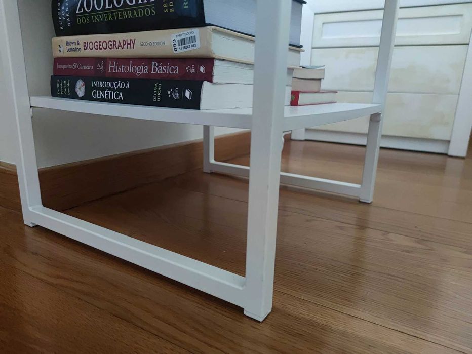 Mesa de cabeceira / Mesa apoio quarto | NOVO