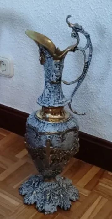 Ваза бронзова антикварна