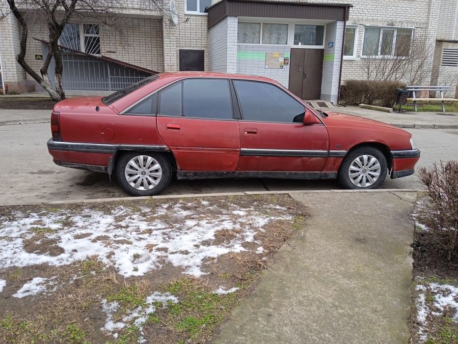 Продам авто Опель омега а 93р 2,0