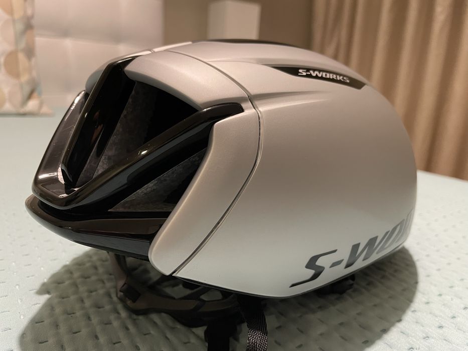 Specialized Evade 3