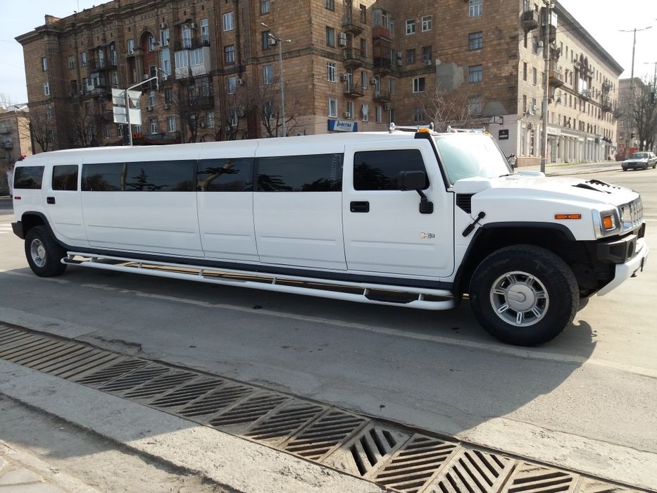 Хаммер-Н2, лимузин в Запорожье,прокат,аренда,хаммер на свадьбу