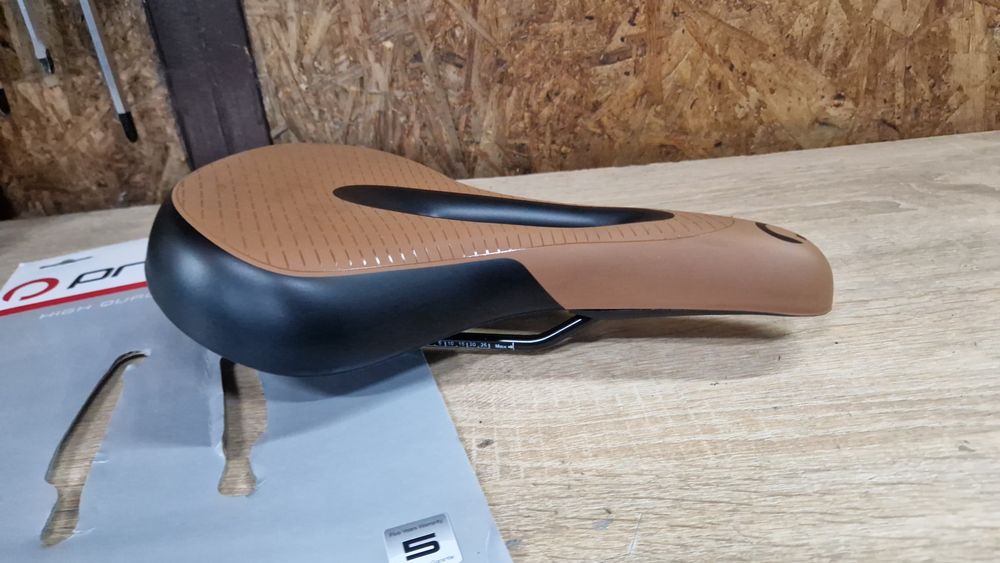 Super Wygodne szerokie siodełko Procraft 180 mm