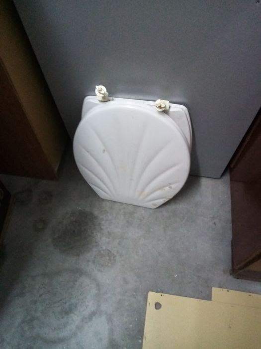 Loiças e artigos de casa de banho