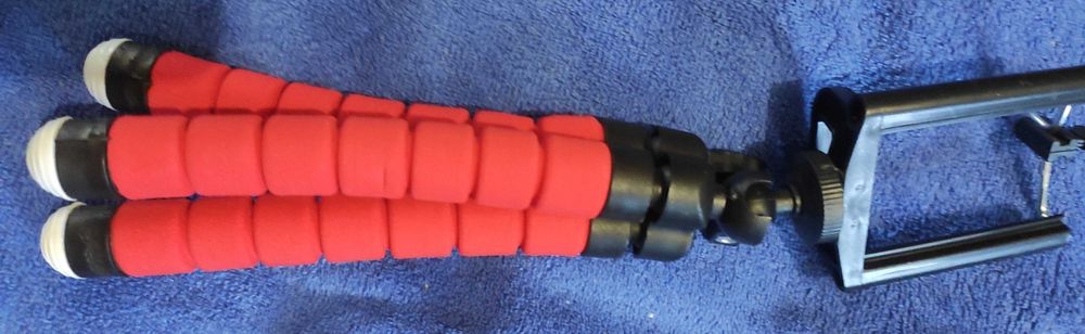 Держатель для телефона,камеры,трипода.