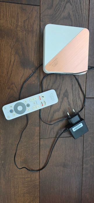 Медіаплеєр Homatics Box R 4K Plus 4/32 GB (Android TV 14, Google TV, Dolby Vision)