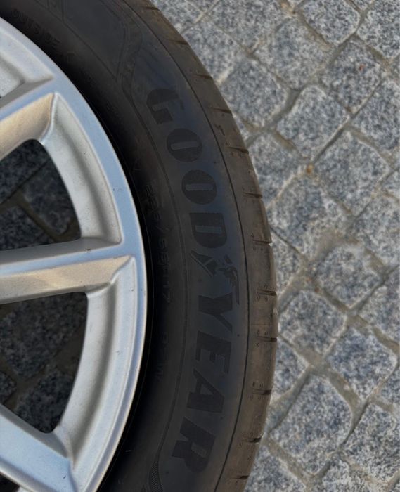Jantes Originais BMW R17 – com Pneus 225/55 R17