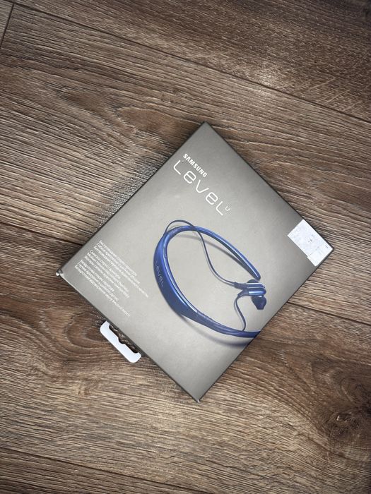 Навушники Samsung Level U