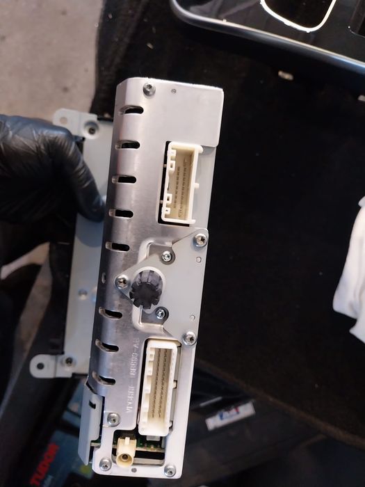 Moldura e Radio Renault Clio 4