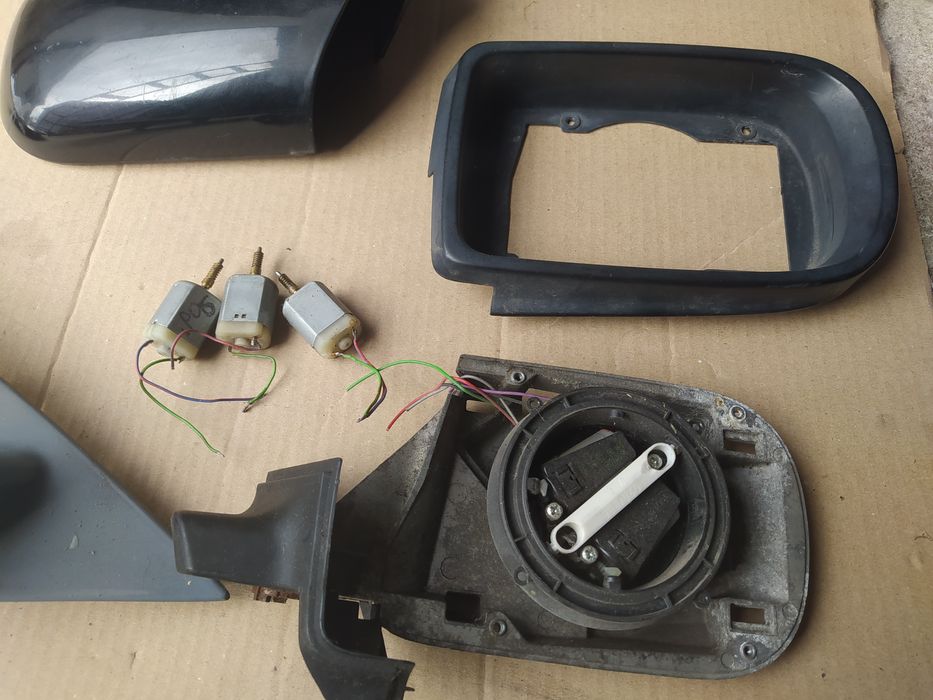 Дзеркало на запчастини bmw e39 вкладиш праве