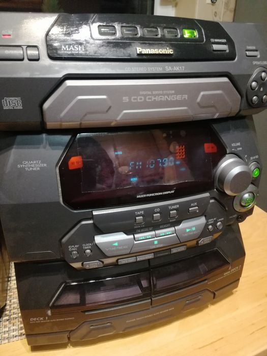 Panasonic wieża + pilot