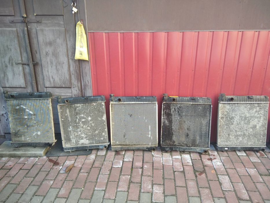 Радиатор Мерседес БУС 207 208 209 210 307 308 309 310 407 408 409 410