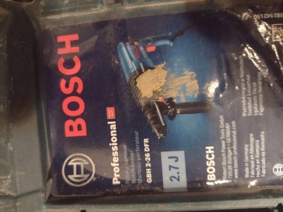 Młotowiertarka i szlifierka kątowa Bosch. Zestaw