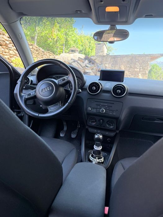 Vendo audi a1 1.6 90cv 195000KM 2014