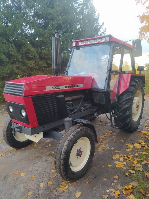 Ciągnik rolniczy URSUS 1222 z szybką skrzynią