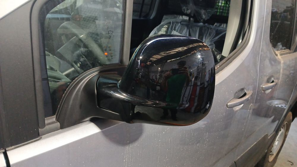 Retrovisor / espelho esquerdo PEUGEOT Rifter