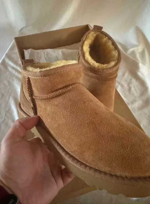 UGG / Mini_Classic  38