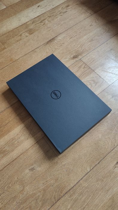Dell XPS 15 7590 I7-9750H