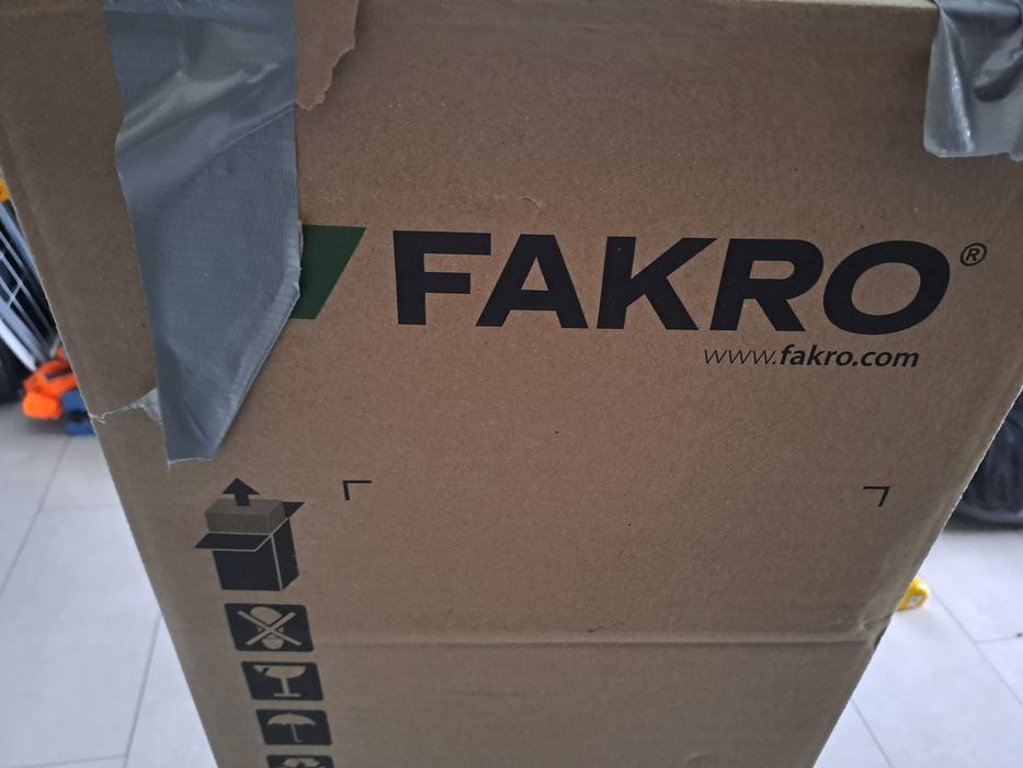 Górny kołnierz Fakro 2 szt