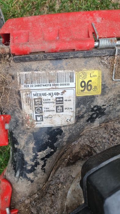 Kosiarka NAC T6 z napędem  Używana - nie.odpala
