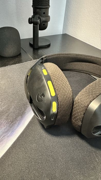Auscultadores Logitech G435