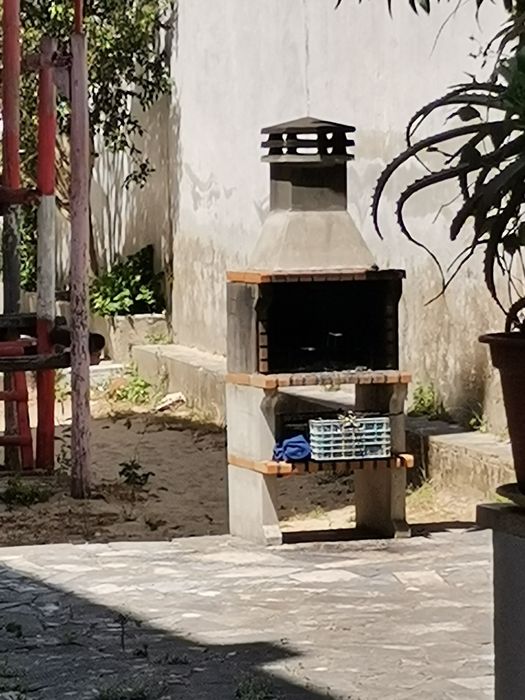 Apartamento t2 rc.  Agualva Cacém..