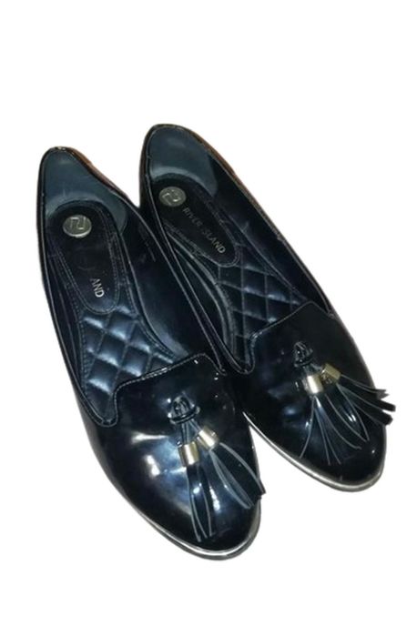 Туфлі  лакові жіночі