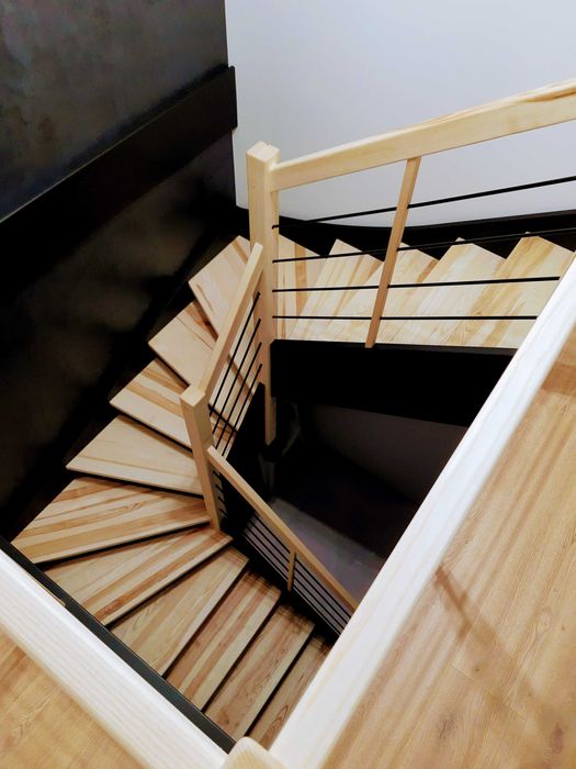 Schody Q debowe jesionowe Loft metalowe drewniane  Cala Polska i UE